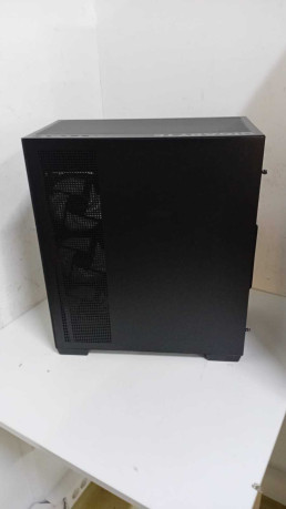 GIGABYTE C500 PANORAMIC STEALTH GB-C500P S(OUTLET)