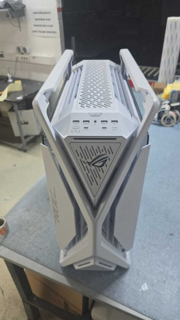 ASUS GR701 ROG HYPERION WHITE KASA(OUTLET)