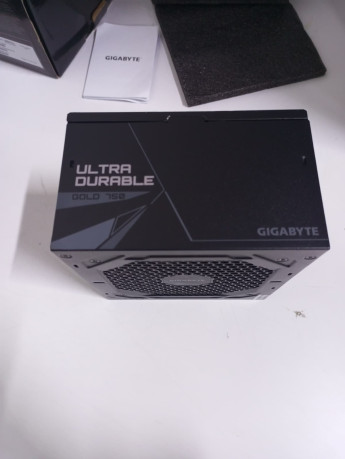 GIGABYTE GP-UD750GM PG5 750W POWER SUPPLY(OUTLET)