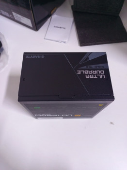 GIGABYTE GP-UD750GM PG5 750W POWER SUPPLY(OUTLET)