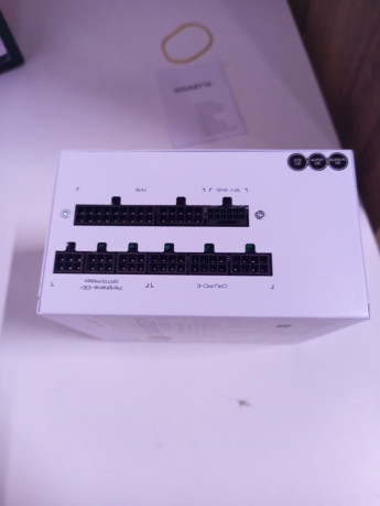 GIGABYTE GP-UD1000GM PG5 ICE 1000W POWER S(OUTLET)