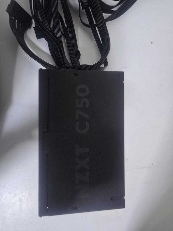 NZXT C750 PA-7B3BB-EU (2025) 750W BRONZE P(OUTLET)