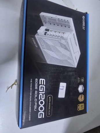 Lian Li Edge.1200 Beyaz 1200W 80+ Gold ATX(OUTLET)